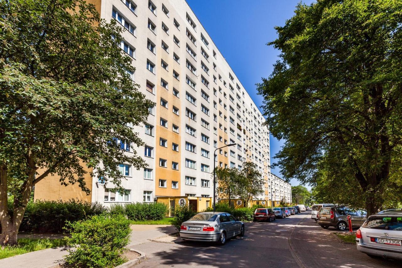 Pokoje Gdansk Zaspa - Pilotow 20B, 800M Skm-Zaspa, Odleglosc Do Morza 3Km Apartment ภายนอก รูปภาพ